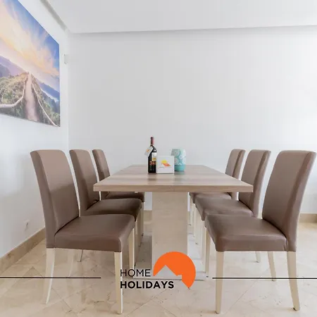 #228 Garrett Flats By Holidays Appartement