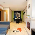 شقة #228 Garrett Flats By Holidays البوفيرا