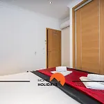#228 Garrett Flats By Holidays البوفيرا