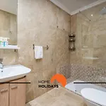 #228 Garrett Flats By Holidays * Albufeira