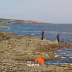 #228 Garrett Flats By Holidays البوفيرا