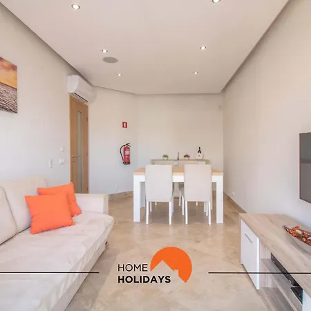 #228 Garrett Flats By Holidays * Albufeira