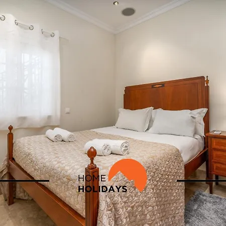 #228 Garrett Flats By Holidays Апартаменты *